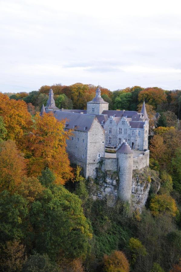 Domaine Mielmont Bed & Breakfast Mazy Bagian luar foto