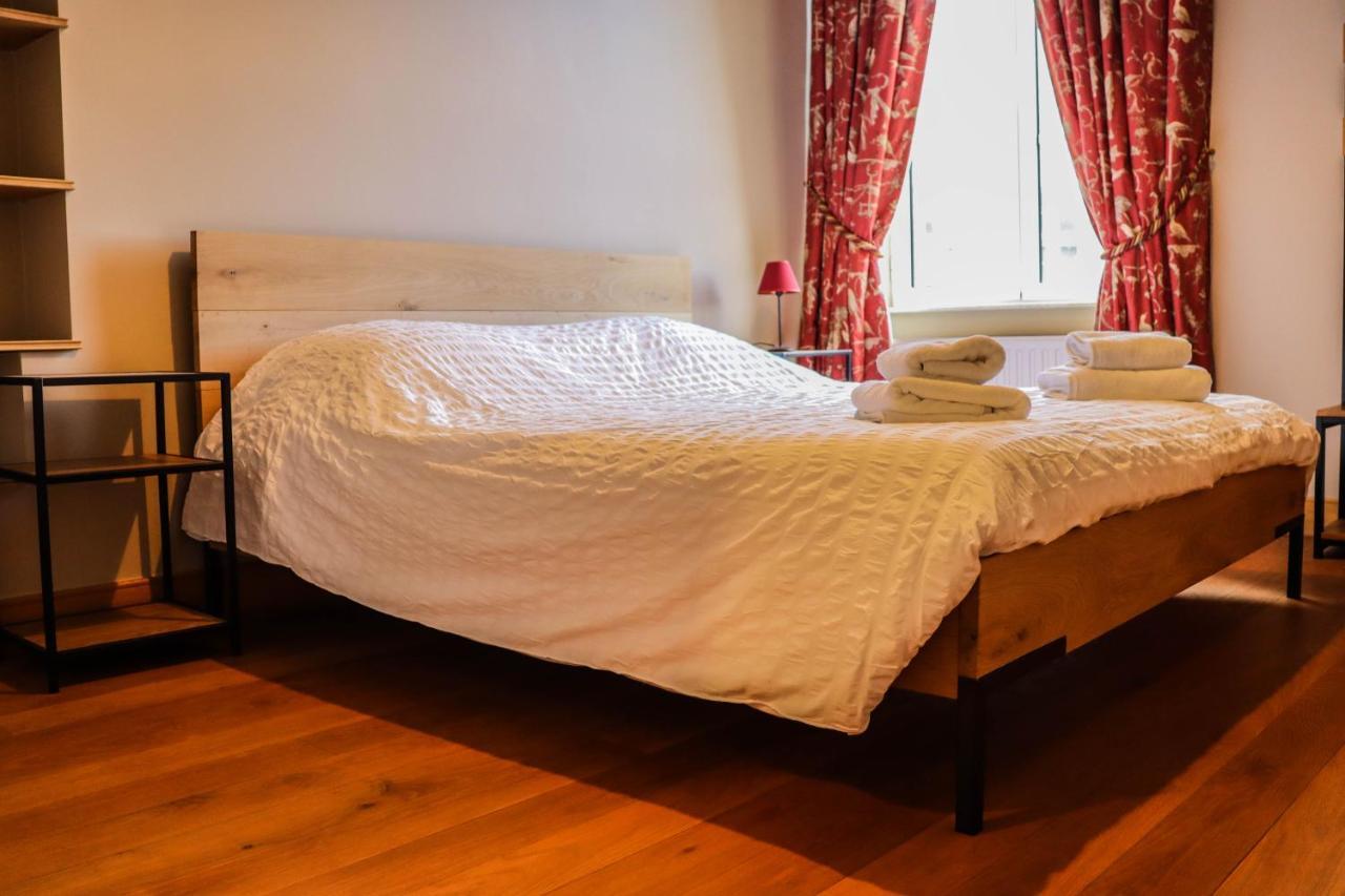 Domaine Mielmont Bed & Breakfast Mazy Bagian luar foto