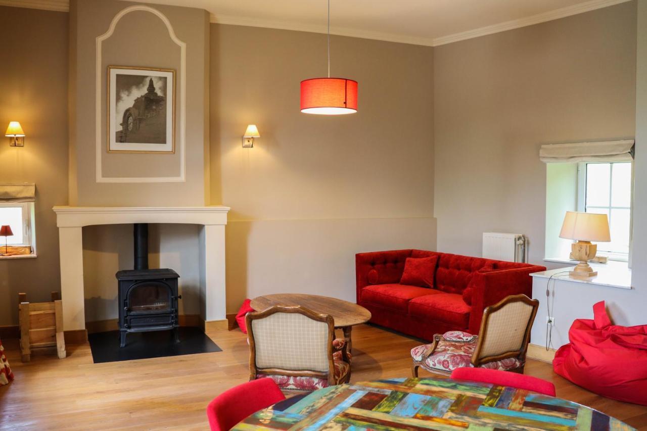 Domaine Mielmont Bed & Breakfast Mazy Bagian luar foto