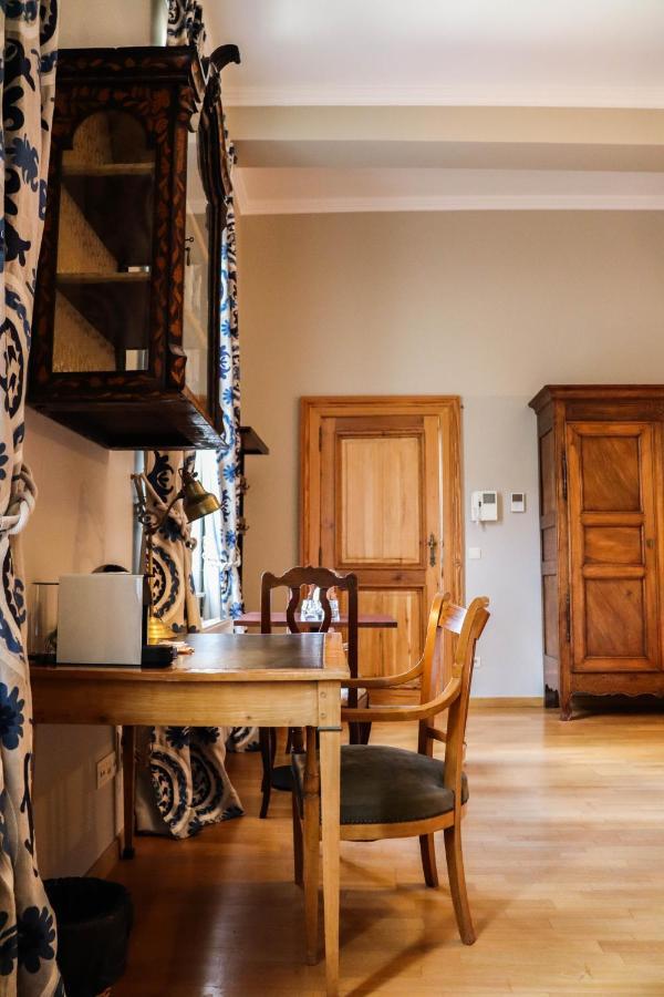 Domaine Mielmont Bed & Breakfast Mazy Bagian luar foto
