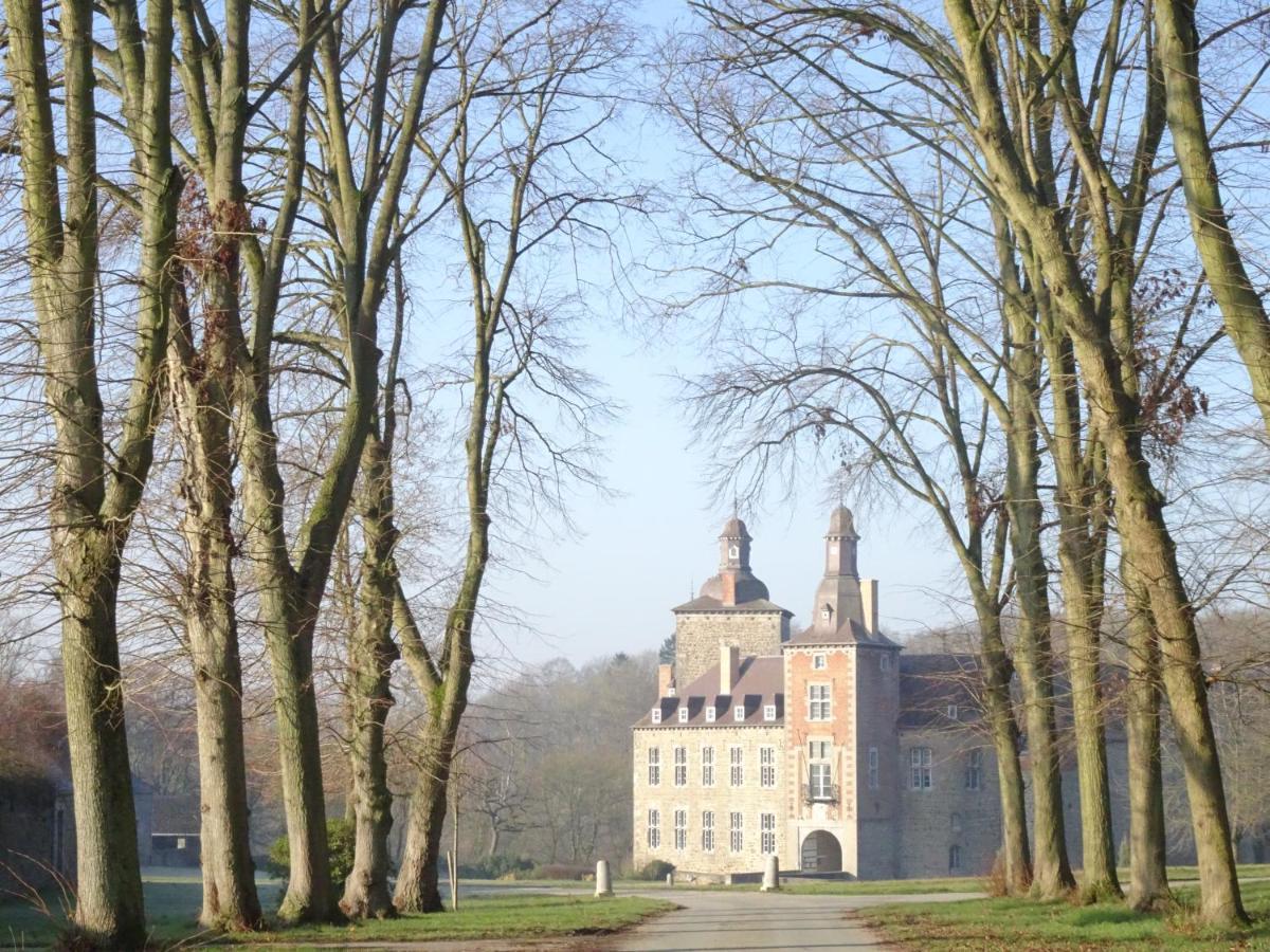 Domaine Mielmont Bed & Breakfast Mazy Bagian luar foto